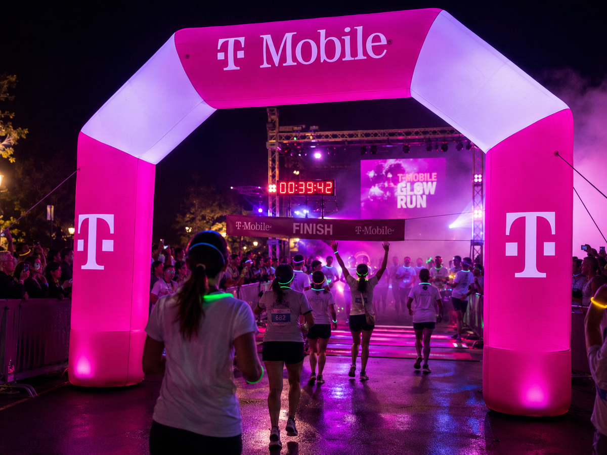 Illuminated T-Mobile Finish Arch